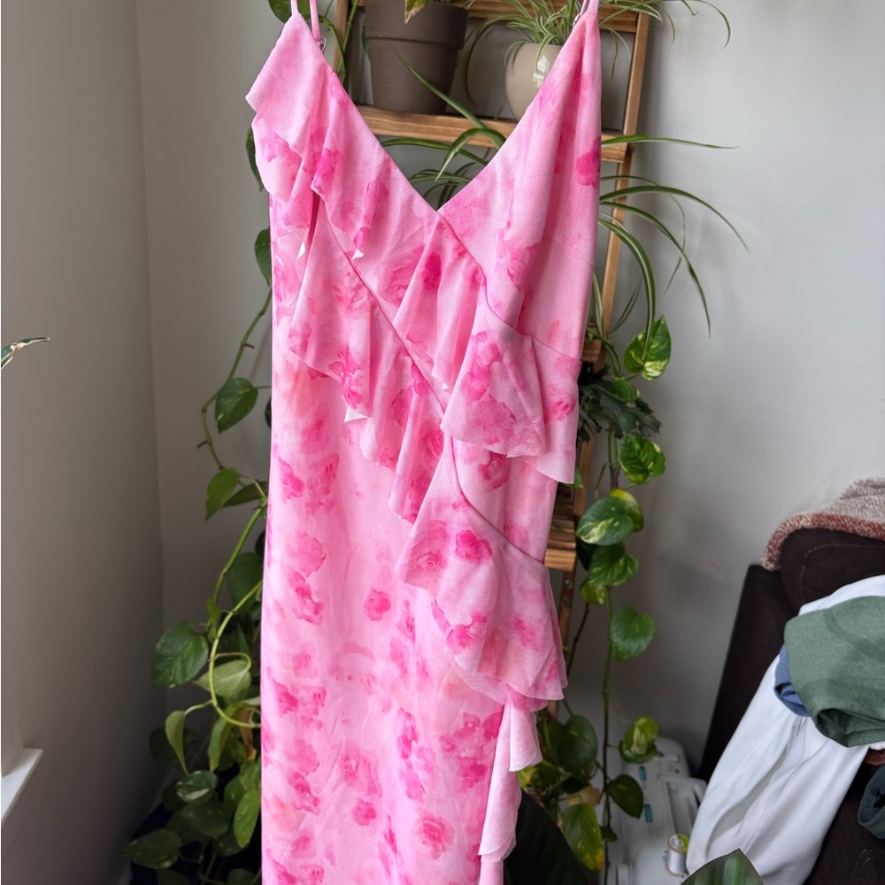 Elegant Pink Floral Midi Dress